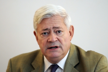 l-eurodepute-rn-(ex-fn)-bruno-gollnisch-photo-boris-horvat-afp-1530880665.jpg