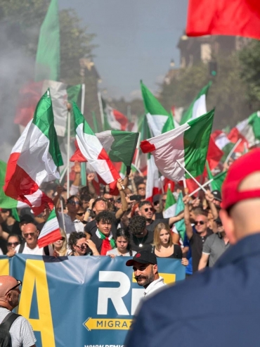 Manif Rome2.jpg