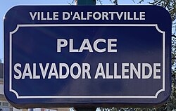 Plaque_Place_Salvador_Allende_-_Alfortville_(FR94)_-_2021-03-23_-_1.jpg