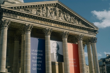 1786561-les-preparatifs-de-la-pantheonisation-de-robert-badinter-ancien-ministre-de-la-justice-le-4-octobre-2025-a-paris.jpg